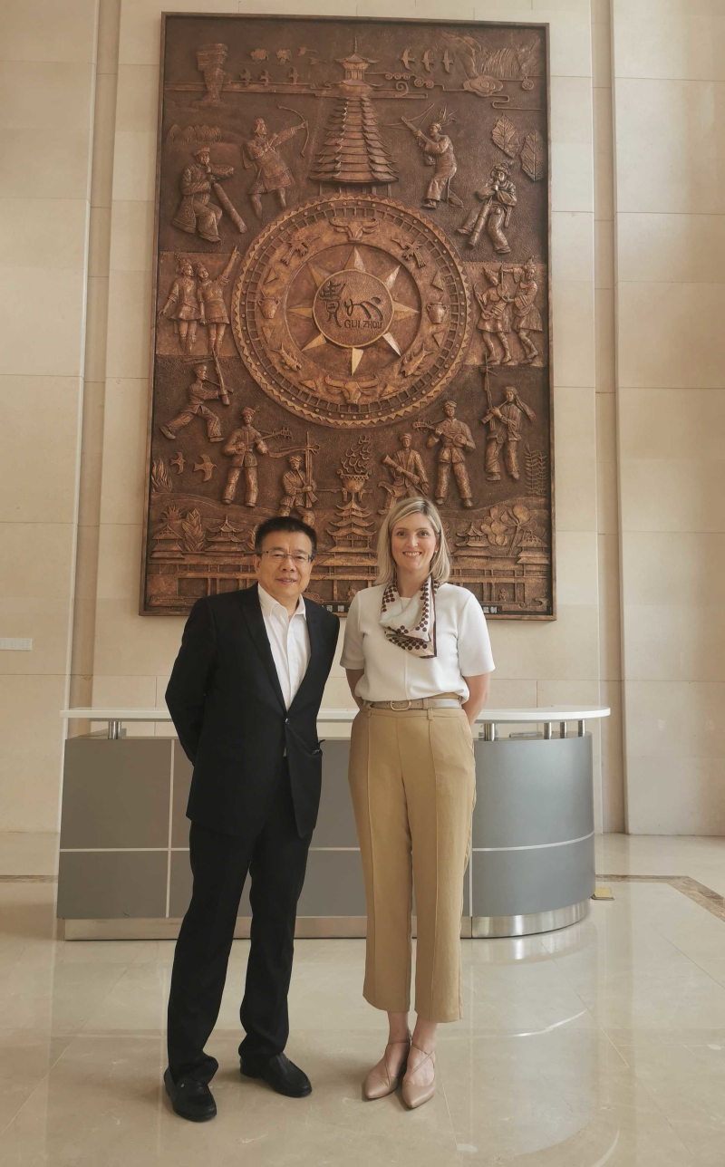 省外事办主任张汉林与澳大利亚驻成都总领事倪瑞兰举行工作会谈